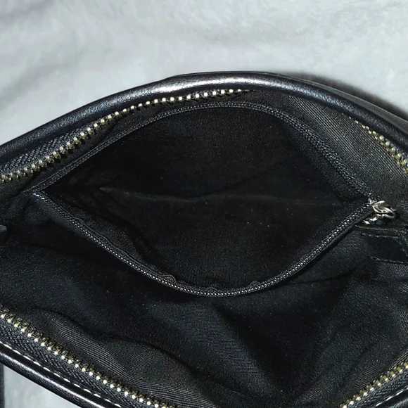 COACH Soho Black Leather Swingpack Small Crossbody Bag - Picture 9 of 12